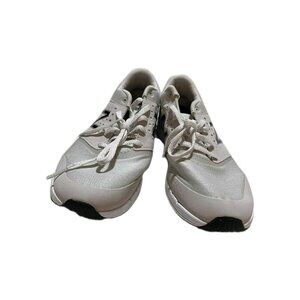 NWOT Kids New Balance‎ CUSH Tennis Shoes Size 6 White Blue